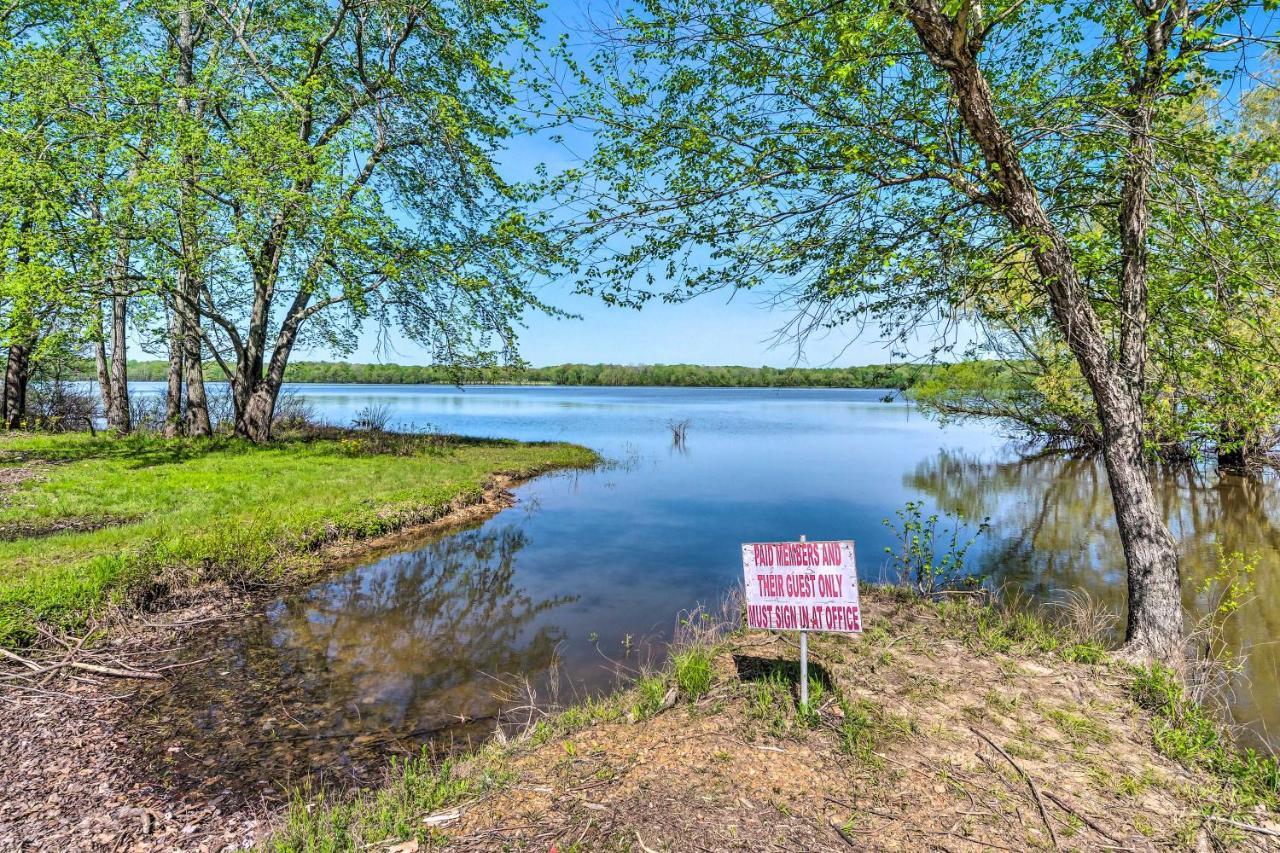 Cozy Hardin Retreat With Lake Kentucky View! Aurora ภายนอก รูปภาพ