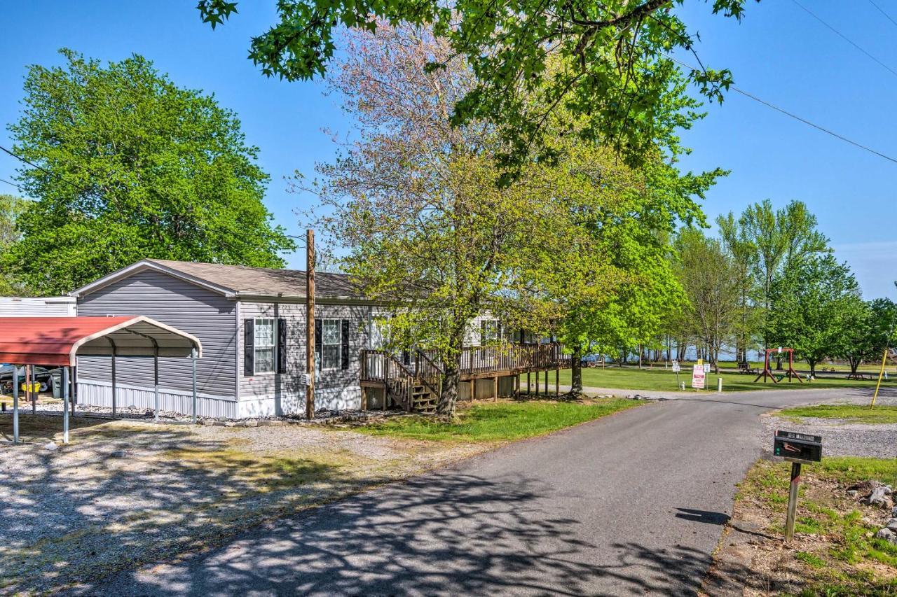 Cozy Hardin Retreat With Lake Kentucky View! Aurora ภายนอก รูปภาพ